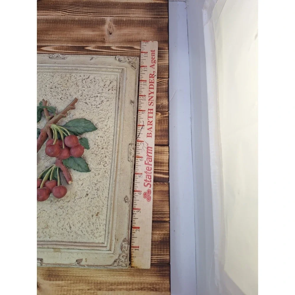 Painted 3-D Wall Decor Art Fruit Plaques Set Of 2 10